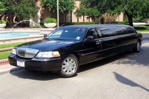Limo Liomusine Prom Wedding